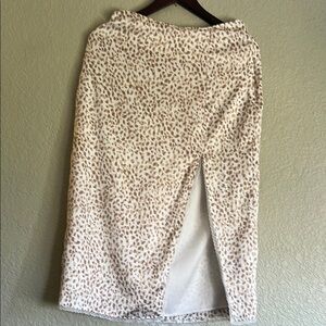 Abercrombie & Fitch Cream Midi Pencil Skirt with Slit